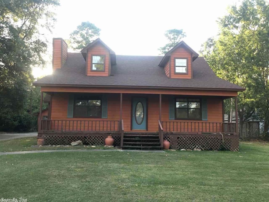 203 1/2 Memorial Dr, Wake Village, TX 75501 - photo 1