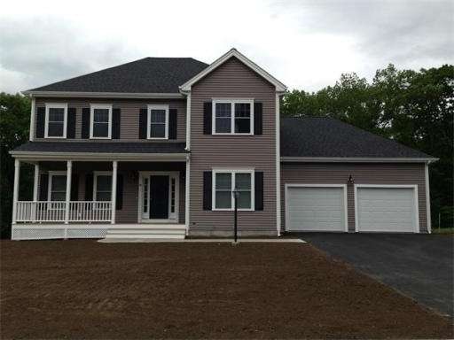 39 Brookmeadow Ln, South Grafton, MA 01560 - photo 1