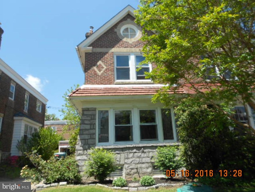 211 W Albemarle Ave, Lansdowne, PA 19050 - photo 1