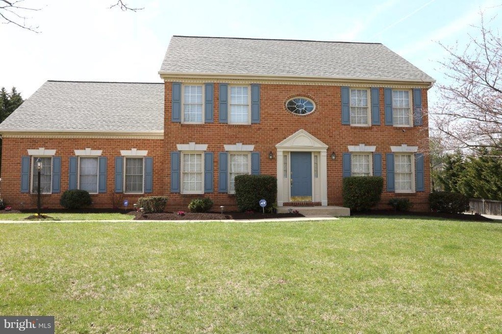 7763 Rockburn Dr, Ellicott City, MD 21043 - photo 1