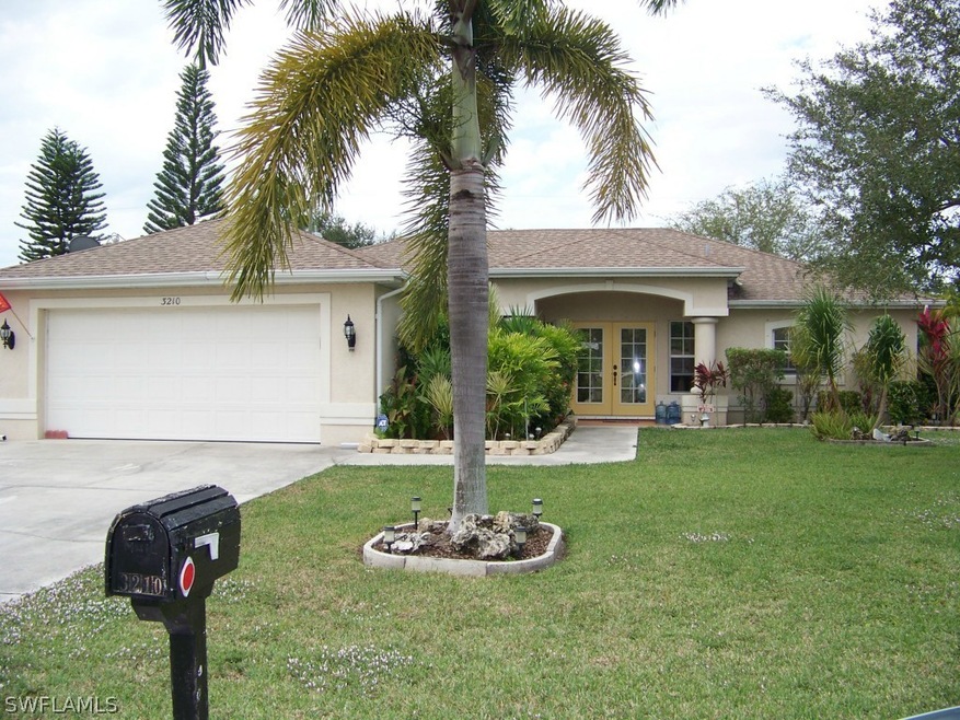 Beautiful curb appeal here!!!