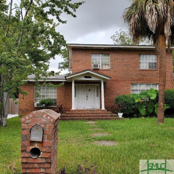 2218 Mosley St, Savannah, GA 31404