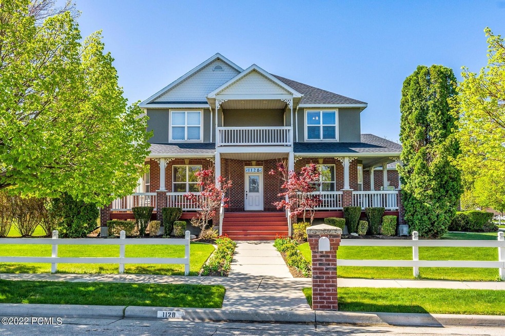 0_Exterior_1800x1200_3860081