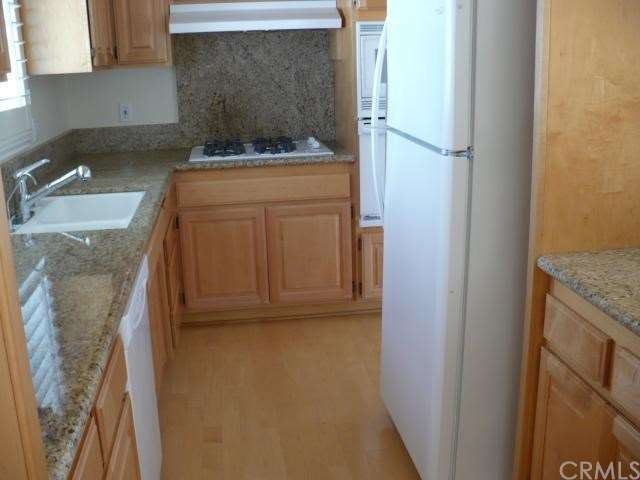 2319 Rockefeller Ln unit B, Redondo Beach, CA 90278 - photo 1