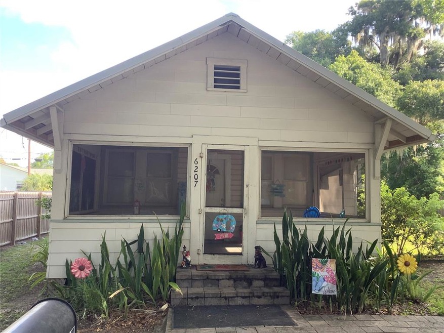 6207 Main Street Front