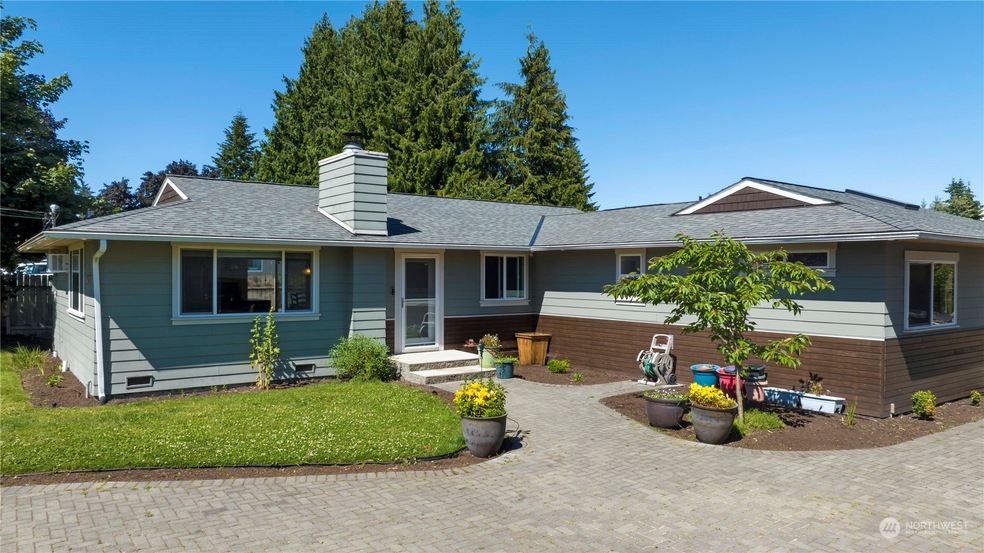 10829 1st Ave SE, Everett, WA 98208 - photo 1