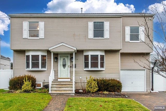 13-22 Eastern Dr unit 1X, Fair Lawn, NJ 07410 - photo 1