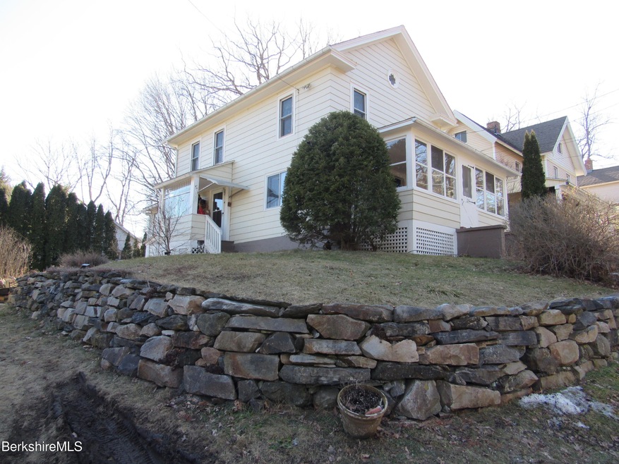 27 Kirk St, Great Barrington, MA 01230 - photo 1