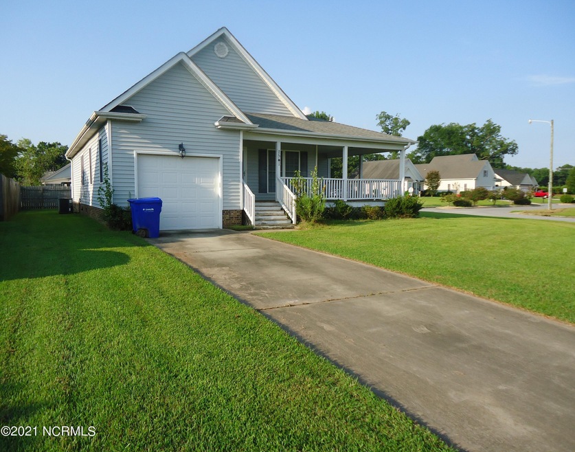 1541 Ashmoor Ln, Winterville, NC 28590 - photo 1