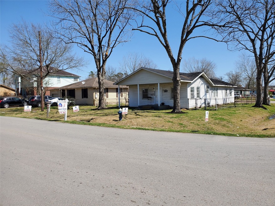 10602 Bentley St, Houston, TX 77093 - photo 1