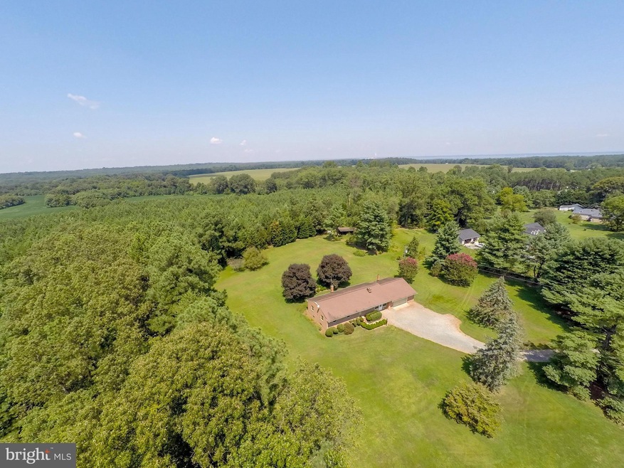 18923 Ridge Rd, Colonial Beach, VA 22443 - photo 1