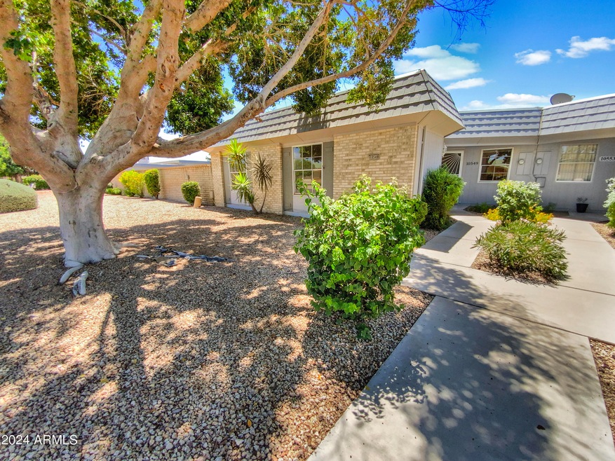10549 W Ocotillo Dr unit 39, Sun City, AZ 85373 - photo 1