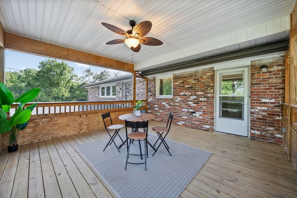 913 Branch Rd, Clarksville, TN 37043 - photo 1