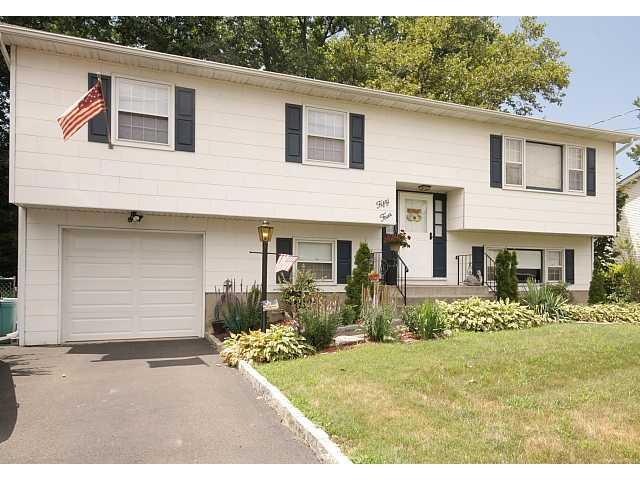54 Picariello Dr, Haverstraw, NY 10927 - photo 1
