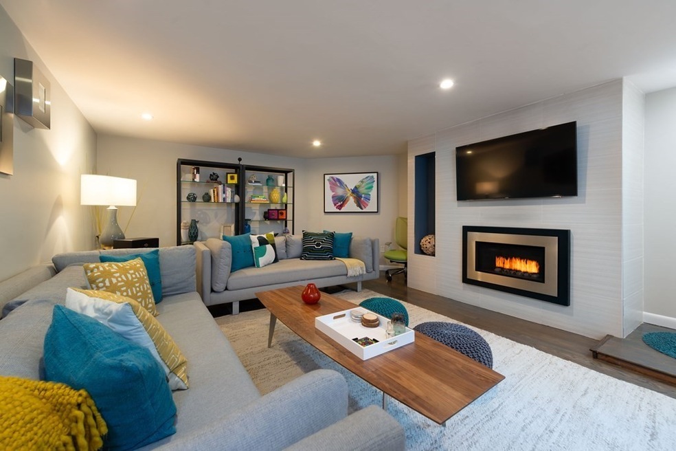 131 G St unit 1, Boston, MA 02127 - photo 1