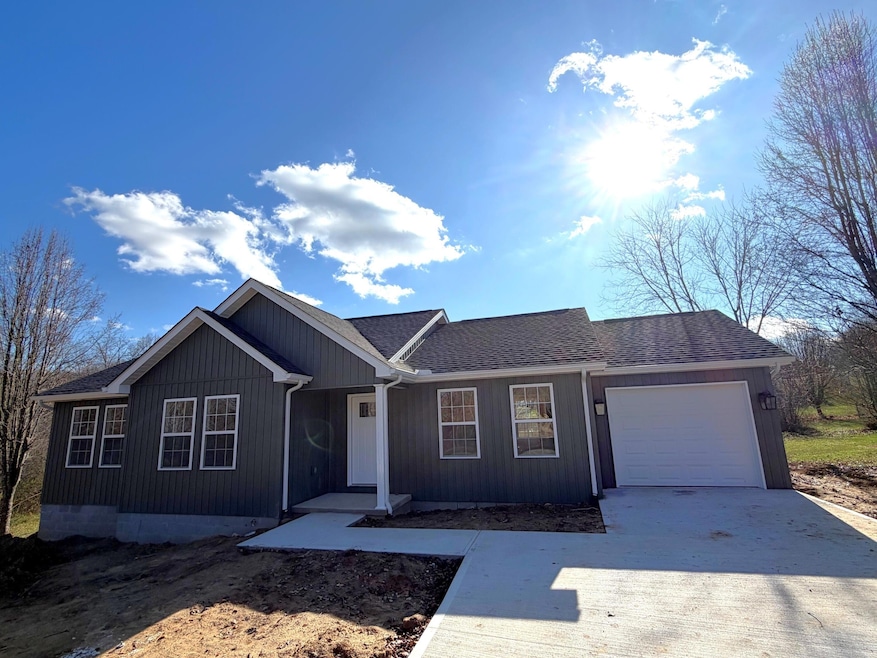 124 Catalpa Ct, London, KY 40744 - photo 1