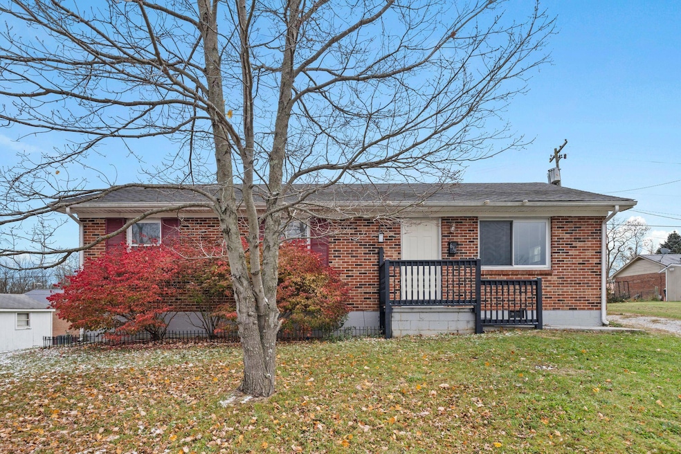 639 Windsor Way, Paris, KY 40361 - photo 1