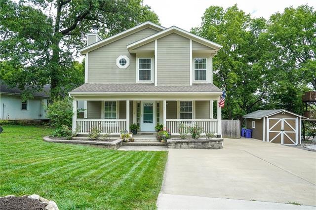 Gorgeous front yard and porch