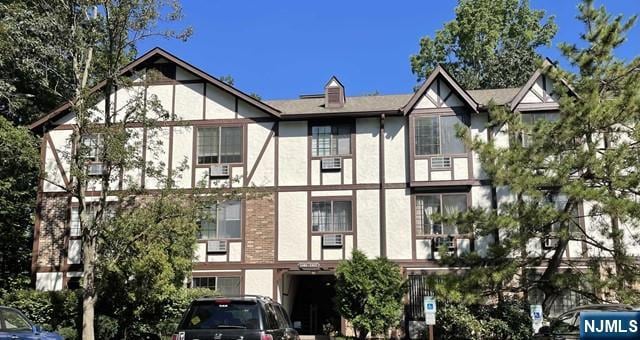 1407 Faulkner Ct unit 1407, Mahwah, NJ 07430 - photo 1