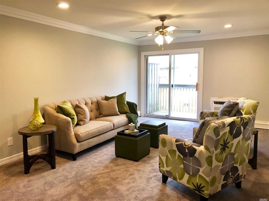 100 Terrace Rd unit 629, Bayport, NY 11705 - photo 1