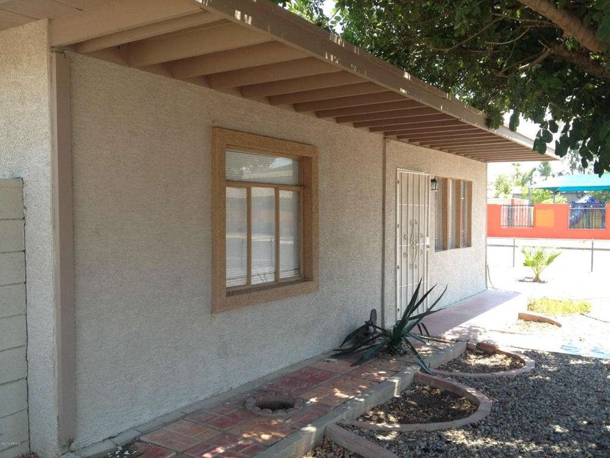 1637 MAIN HOUSE