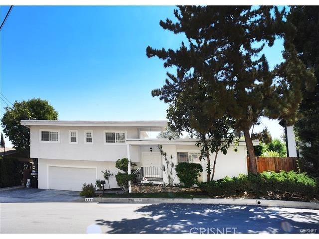 5006 Llano Dr, Woodland Hills, CA 91364 - photo 1