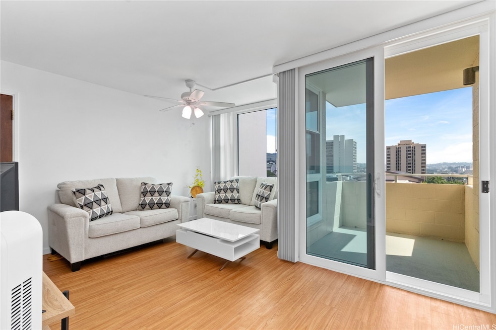 Pulelehua unit 604, Honolulu, HI 96822 - photo 1