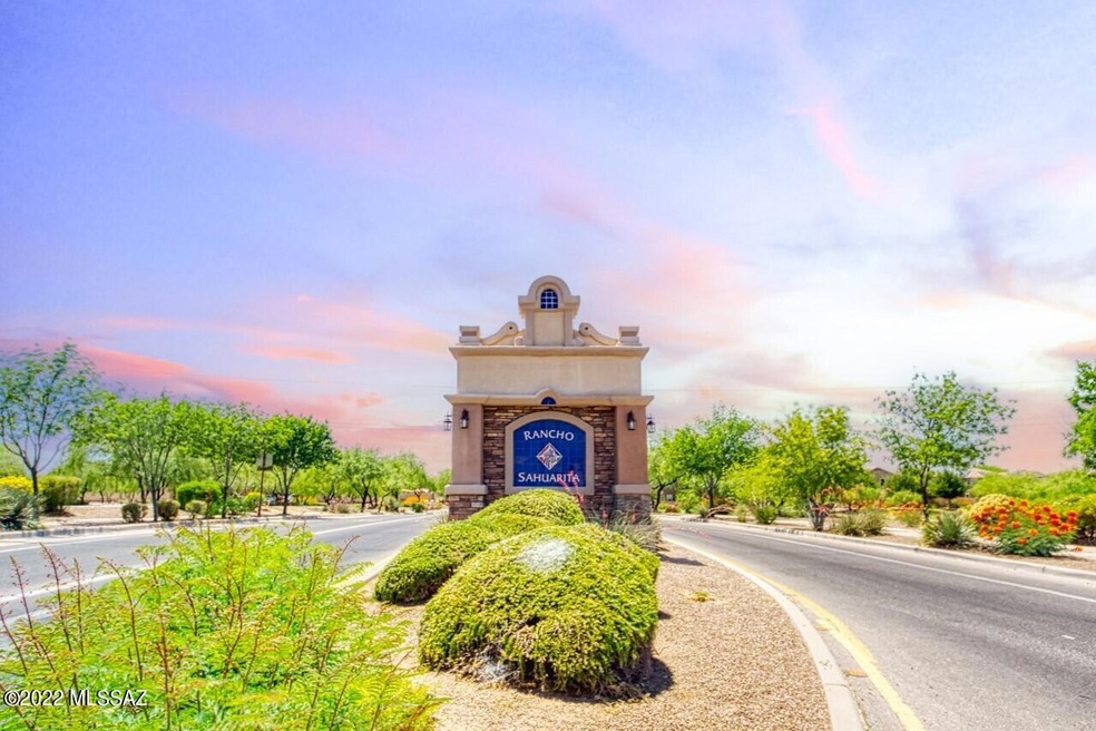 thumbnail_Rancho Sahuarita Entrance