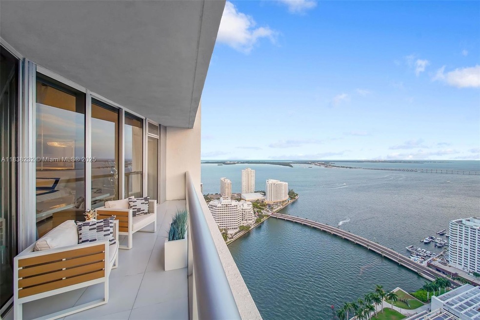 Icon Brickell Tower 2 unit 4209, Miami, FL 33131 - photo 1