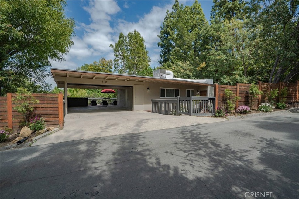 5188 Llano Dr, Woodland Hills, CA 91364 - photo 1