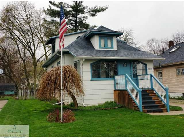 2210 Beal Ave, Lansing, MI 48910 - photo 1