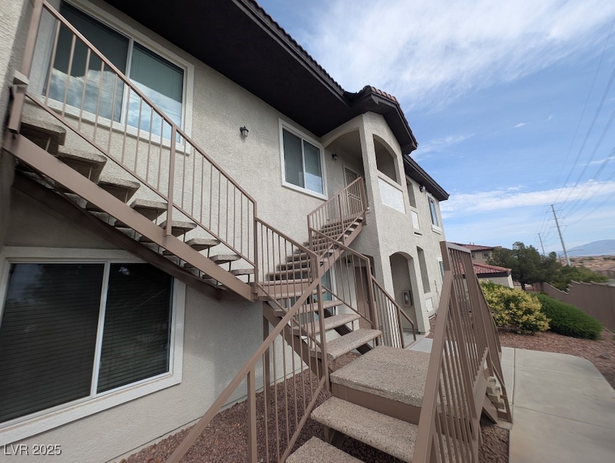 For Rent $1,600/month
