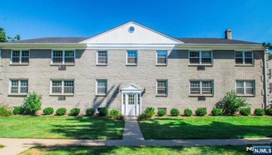 For Rent $2,600/month