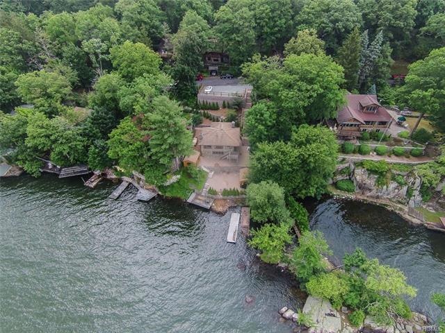 71 Woods Rd, Greenwood Lake, NY 10925 - photo 1