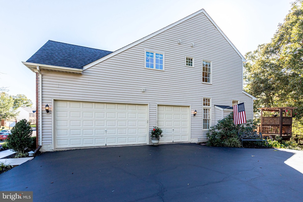 12684 Arthur Graves jr Ct, Bristow, VA 20136 - photo 1