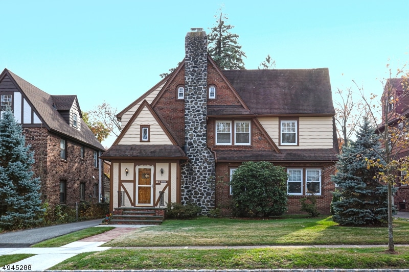 21 Stephen St, Montclair, NJ 07042 - photo 1