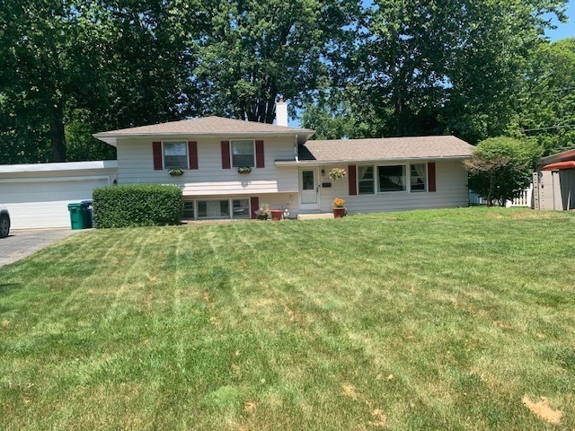 339 Redbud Dr, Naperville, IL 60540 - photo 1