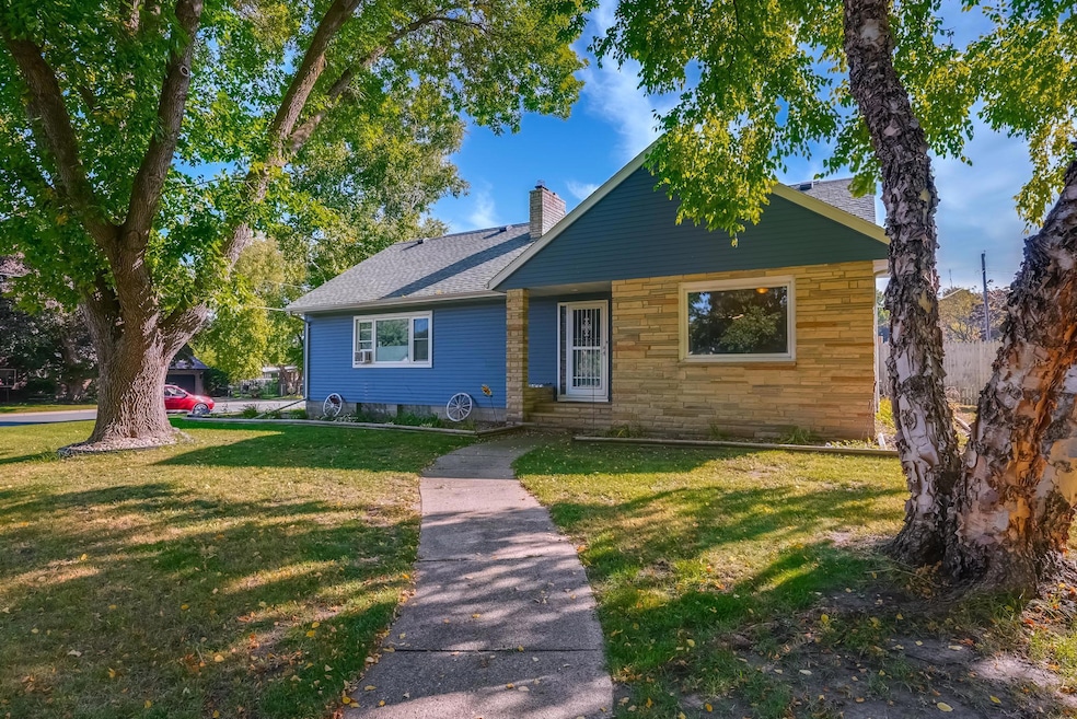 Pending $265,000 • Co-Listing Agent