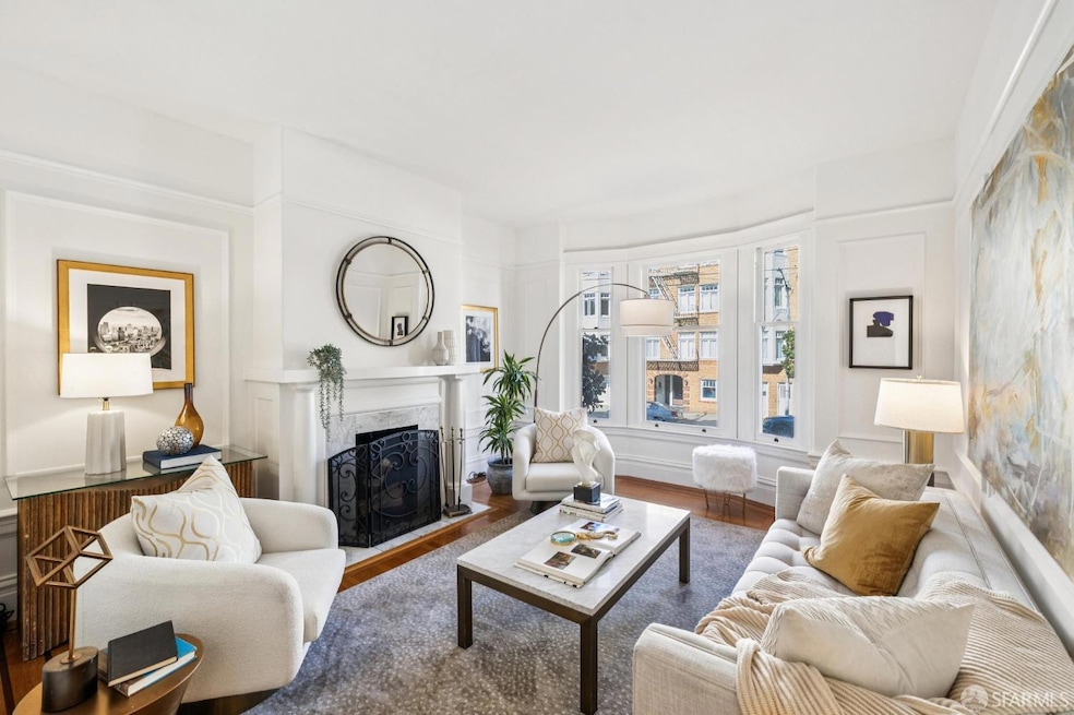 For Sale $1,900,000 • Co-Listing Agent