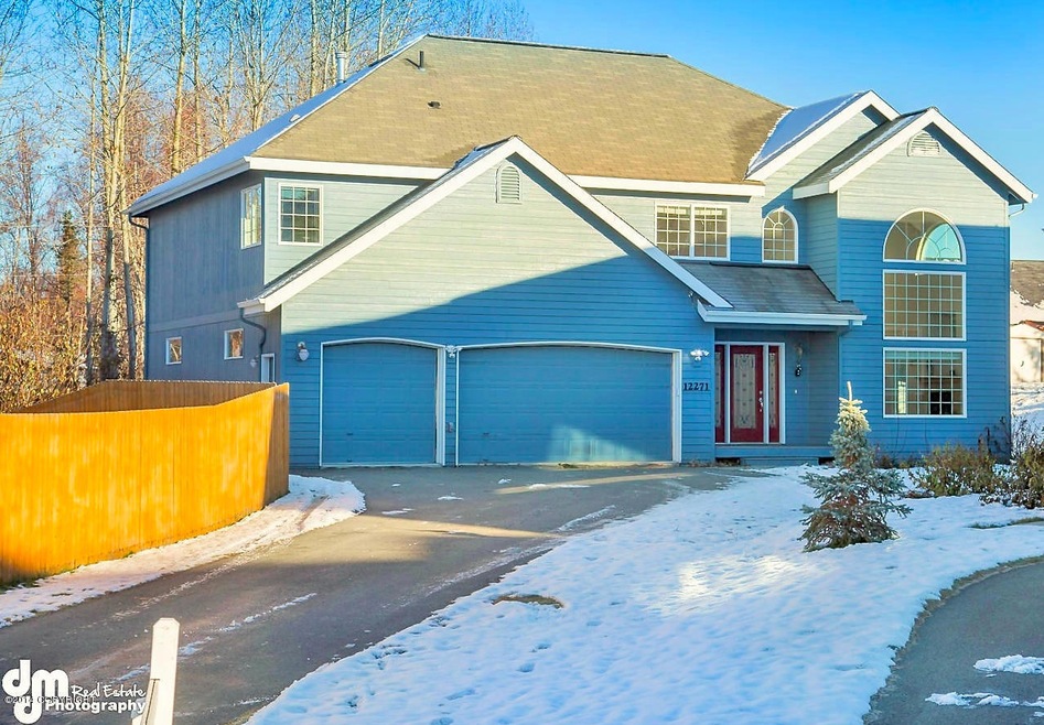 12271 Silver Spruce Cir-large-001-Exteri