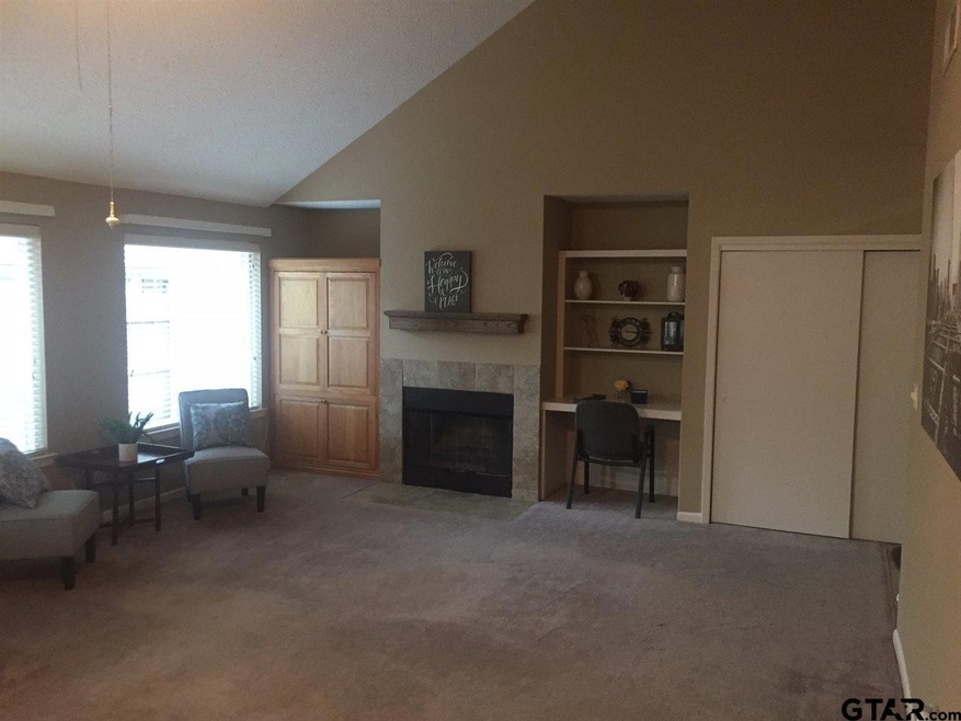 5786 5786 Golden Oaks, Tyler, TX 75703 - photo 1