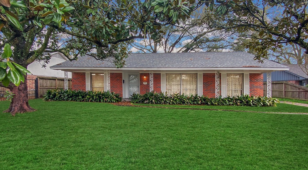 1347 Del Norte St, Houston, TX 77018 - photo 1