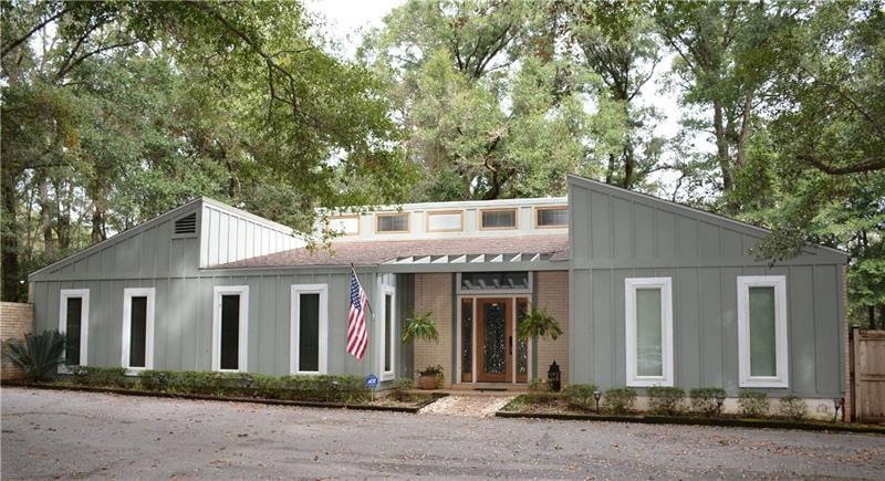 7912 Yorkhaven Road- 3 BR 2 BA  2,289 sq.ft.  20  