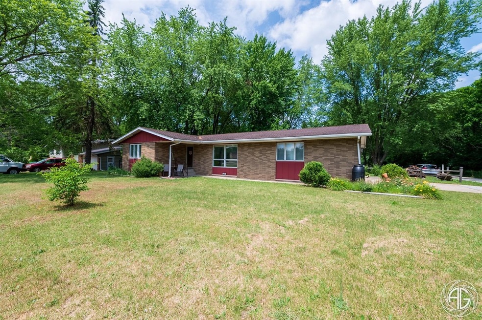 4283 U S 20, La Porte, IN 46350 - photo 1