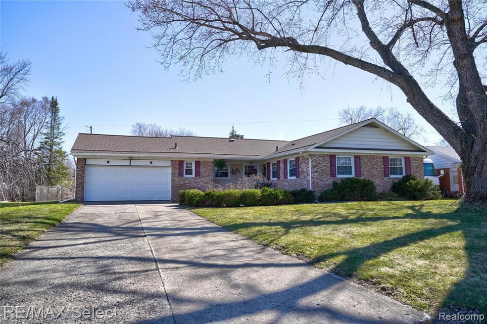 4413 Old Carriage Rd  02.jpg