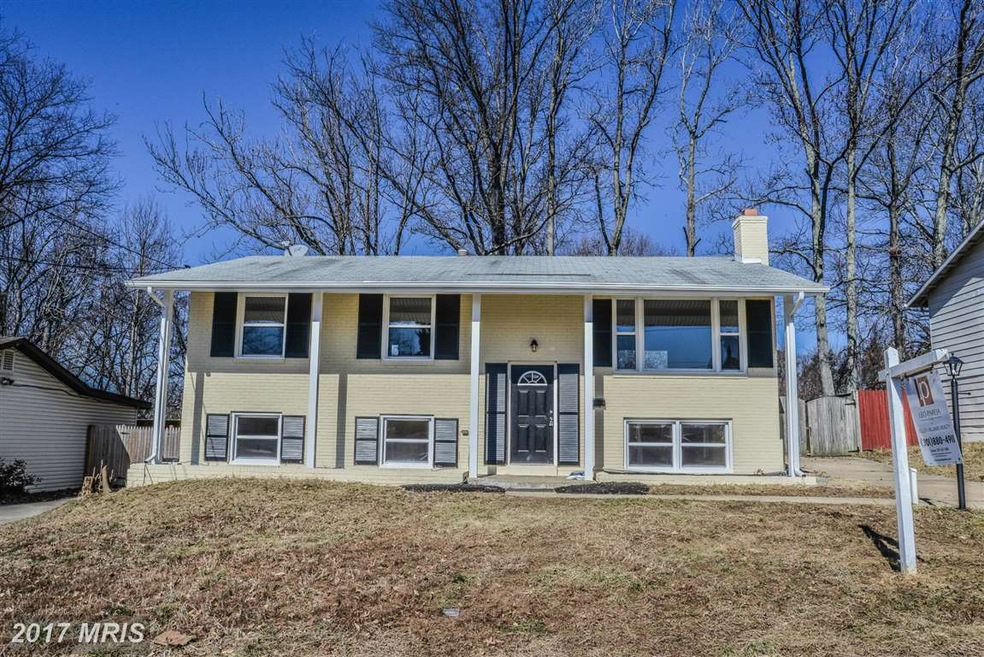 6700 Weston Ave, Capitol Heights, MD 20743 - photo 1