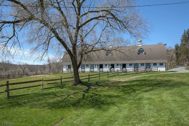 80 Rockaway Rd, Lebanon, NJ 08833 - photo 1