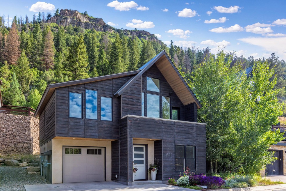 For Sale $2,795,000 • Co-Listing Agent