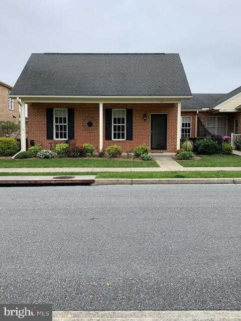 641 Observatory Dr, Hagerstown, MD 21742 - photo 1