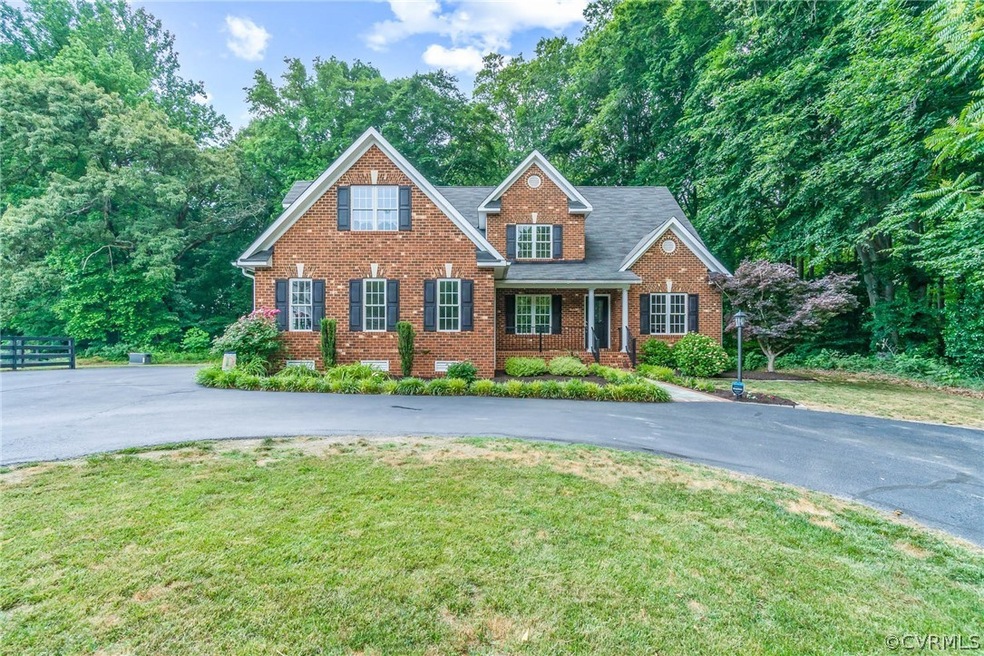 9280 Staple Ln, Mechanicsville, VA 23116 - photo 1